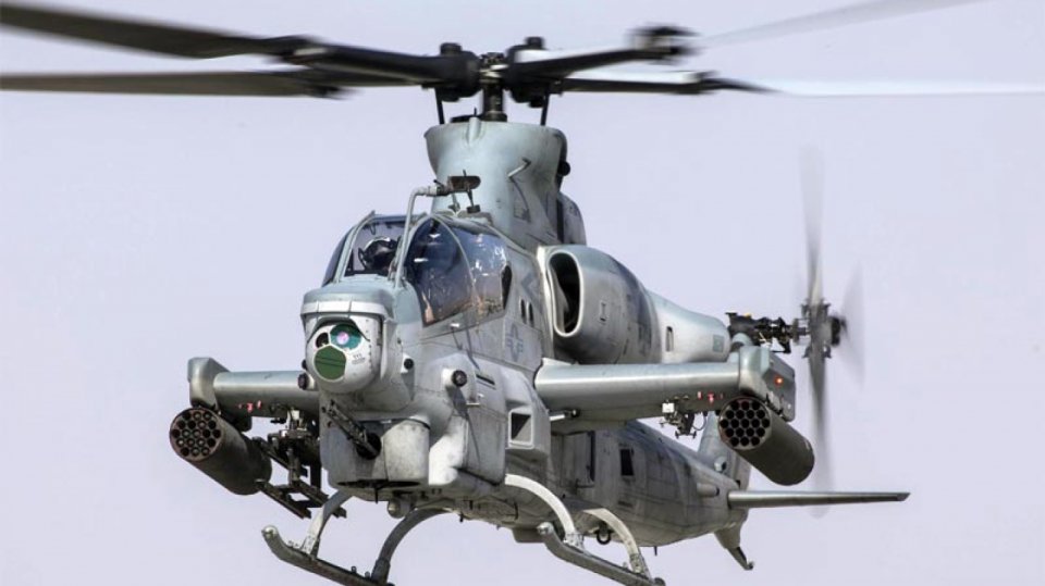vrtulník bell-AH-1Z Viper